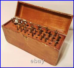 33 Piece LEATHER Working CRAFT Tools STAMPS SWIVEL KNIFE Carrying Case HOLDER