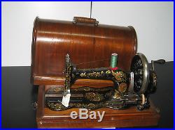 Antique 1895 Singer Fiddle Base Hand Crank Sewing Machine With Wooden Carry Case