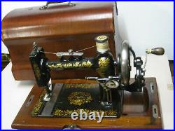 Antique Vintage New National Cast Iron Hand Crank Sewing Machine With Carry Case