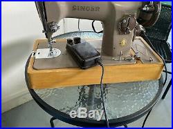 Antique singer sewing machines 201P with accessory box, foot pedal & carry Case