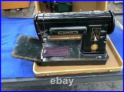 Awesome refurbished singer 301A sewing machine black model in carry case
