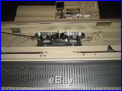 BROTHER KH230 KNITTING MACHINE Chunky Bulky w Boxed Accessories in Carry Case