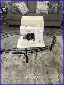 Baby lock Zeal BL35B Sewing Machine With Foot Pedal Power Cord & Carrying Case