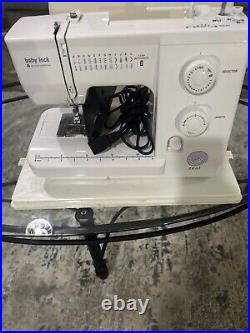 Baby lock Zeal BL35B Sewing Machine With Foot Pedal Power Cord & Carrying Case