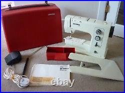 Bernina 830 Record Sewing Machine, FULLY WORKING with Carry case GREAT CONDITION