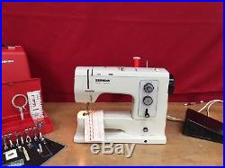Bernina 830 Record Sewing Machine Very clean with Carrying Case & Book
