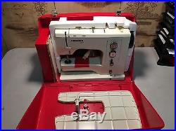 Bernina 830 sewing machine With Original Styrofoam Packing And Carrying Case