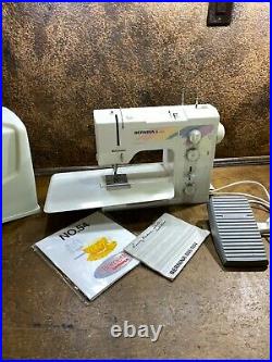 Bernina Model 1005 Sewing Machine w Foot Control Pedal / Manual & Carry Case