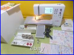 Bernina Sewing Machine Artista 180 with Foot Control & Hard Carrying Case Sewing