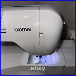 Brother Embroidery Machine PE770 5 x 7 Inch With Built In Memory Tested NICE