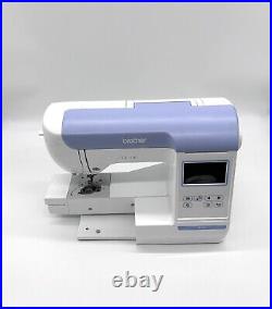 Brother PE800 Embroidery Machine With Carrying Case And Accessories