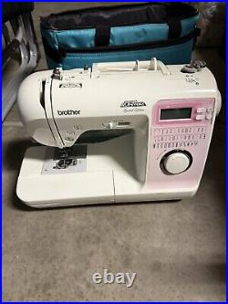 Brother Project Runway Innov-is 40 Sewing Machine Limited Edition WithCase Extras