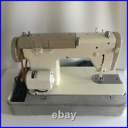 Brother Sewing Machine Model Charger 661 with Carry Case (See Video)