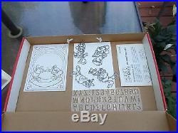 Craft house #54161 mickey's gallery my first art set w carrying case
