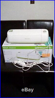 Cricut Explore Die-Cutting Machine With Carrying Case & Original Box-Gently Used