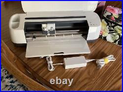 Cricut Maker Die Cutting Machine with Anna Griffin Designer Carrying Bag 2003925