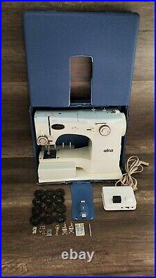 ELNA SU 62C Vintage Sewing Machine With Carry Case Tested