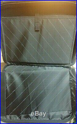 Excellent Condition Black Collapsible Tutto Office on Wheels Case or Carry On