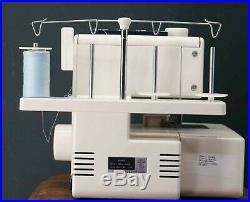 Huskylock 560 Ed Serger With Foot Pedal, Dust Cover Carrying Case Husqvarna