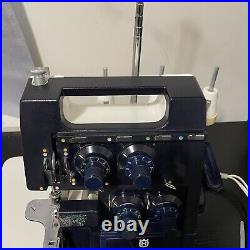 Huskylock Model 535D 4 Thread Serger With Carrying Case