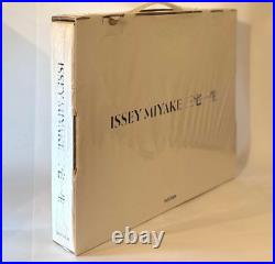 ISSEY MIYAKE Art Book TASCHEN Kazuko Koike 2016 with carrying case