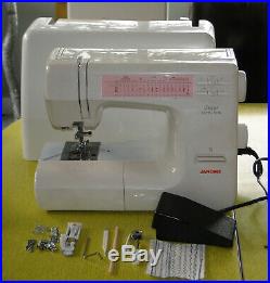 Janome Decor Excel 5018 Sewing Machine with Carry Case and Accessories