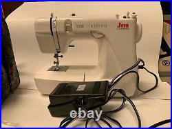 Janome Jem 639 Sewing Machine WithCarrying Case & Accessories
