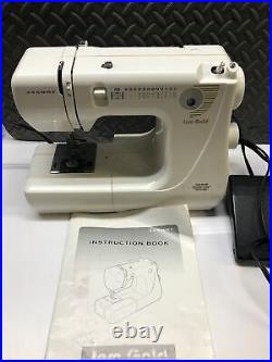 Janome Jem Gold Sewing Model 660, for repair or parts only
