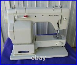 Janome Zig Zag Sewing Machine 646 Model Attachments Manual Carry Case Vintage