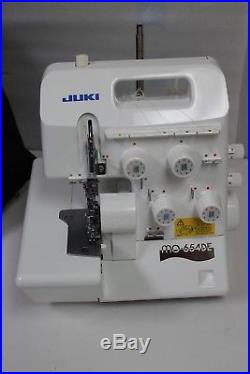 Juki Pearl Line MO-654DE Electric 120v Sewing Machine in Carrying Case Free Ship