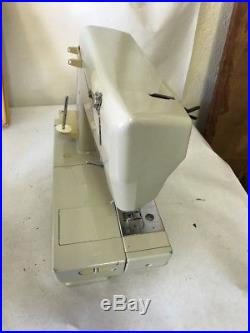 Kenmore Sewing Machine Heavy Duty Model 158 19802 with carrying case J