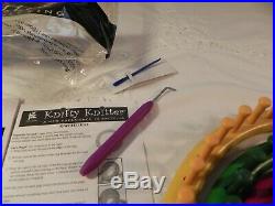 Knifty Knitter 4 rings looms- needle- pick- w /carrying case Provo Craft