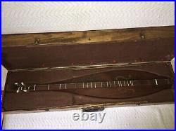 Mountain Dulcimer String Instrument in Wood Carry Case Expertly Crafted + Books