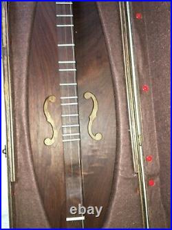 Mountain Dulcimer String Instrument in Wood Carry Case Expertly Crafted + Books