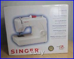 NEW Singer 1507 Sewing Machine with Manual Foot Switch