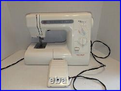 New Home Janome Sewing Machine MY EXCEL 15S WithFoot Pedal, Case & Accessories