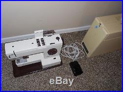 Pfaff Synchromatic 1217 Sewing Machine Dual Feed with Carry Case