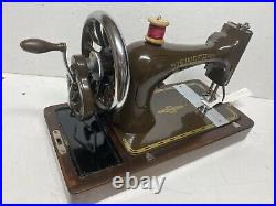 Rare Singer 28k Cast Iron Hand Crank Sewing Machine & Carry Case