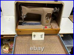 SINGER 201k ELECTRIC FOOT PEDAL OPERATED SEWING MACHINE WITH CARRY CASE