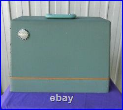 SINGER 285K SEWING MACHINE, Original Carrying Case, Pedal & Manual Vintage