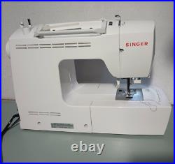 SINGER Advance 7422 Sewing Machine With Foot Pedal, Power Cord, Carrying case