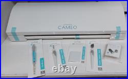 Silhouette Cameo 3 With carrying case & accessories