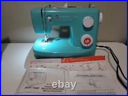 Singer 3223G Simple Sewing Machine Mechanical Green Tested with Carrying Case