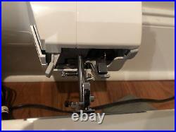 Singer 9940 Quantum Sewing Machine With Carrying Case And Accessories & Manual