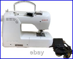 Singer Athena 2009 Sewing Machine Used Includes Foot Pedal and Carrying Case