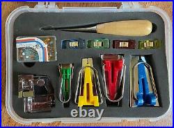 Singer Heavy Duty Sewing Machine 4423, Carry Case, Accessory Kits, Barely Used