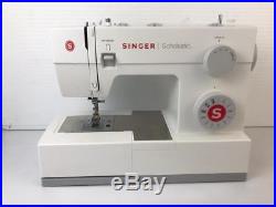Singer Scholastic Heavy Duty 5511 Sewing Machine withCarry Case