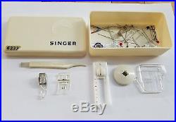 Singer Sewing Machine 6233 Free-Arm Multi-Stitch Portable with Carrying Case
