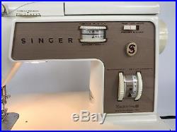 Singer Sewing Machine Touch&Sew Zig-Zag Model 758 with Carrying Case & Accessories
