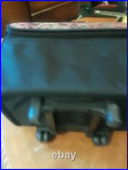 Singer Sewing Machine, carrying case & attachment and Small carrying pouch